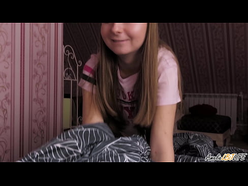 ❤️ Blondie Suĉas sian BFF-on Profunde kaj Akiras Cum En Ŝia Buŝo ☑ Belega porno ĉe eo.teatroporno.ru ❌